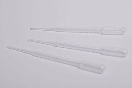plastic transfer pipettes